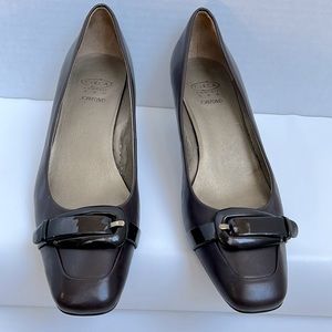 CIRCA Joan & David comfort women’s size 8M brown leather Joan and David heels